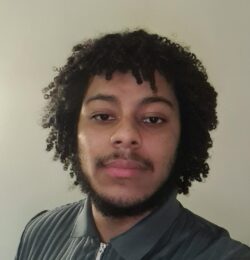A headshot of Mateus Ferreira